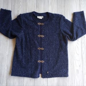 Women’s Cathy Daniels Size Large Metal Clasp Jacket Blue Fuzzy